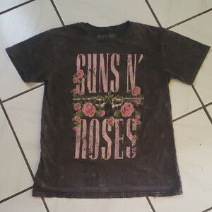 Vintage like new "Guns n' Roses" concert shirt, black/grey with pink